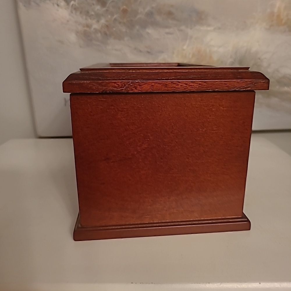 Jewelry Box  - Picture 3 of 8